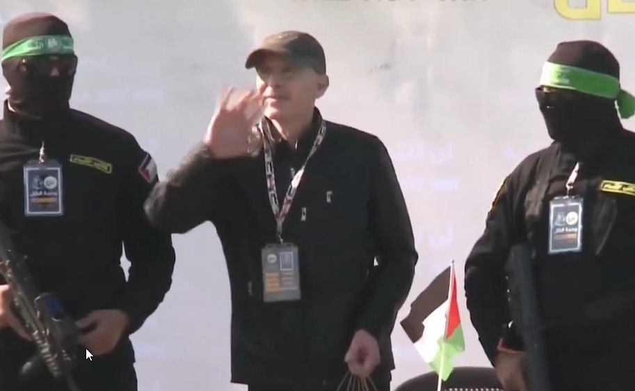 קית סיגל שוחרר מהשבי